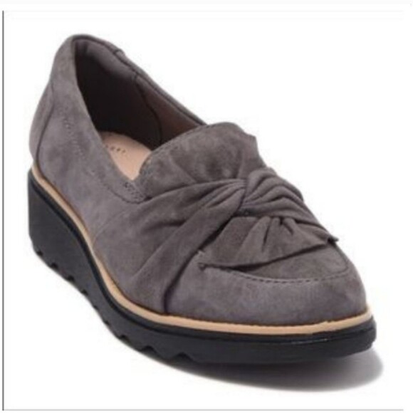 Clarks Gray Loafers - Picture 11 of 11